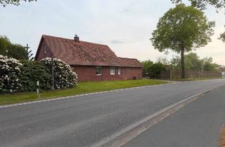 Einfamilienhaus kaufen in 26316 Varel, Varel - Freistehendes Einfamilienhaus mit großem Grundstück