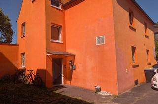 Haus kaufen in 97456 Dittelbrunn, Dittelbrunn - VERKAUF OHNE PROVISION - HAUS AN HAUPTSTRASSE