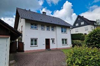 Einfamilienhaus kaufen in 51674 Wiehl, Wiehl - Wohnhaus Bergneustadt Altstadtnähe 850 m² Grundstück mit Brunnen