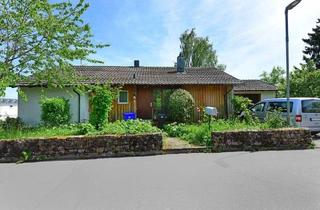 Einfamilienhaus kaufen in 79713 Bad Säckingen, Bad Säckingen / Harpolingen - Freistehendes Einfamilienhaus mit Garten, Garage und Einliegerwohnung