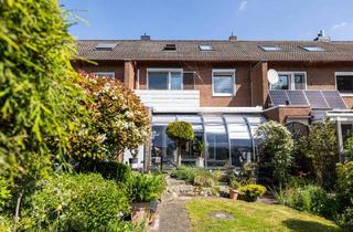 Haus kaufen in 27755 Delmenhorst, Delmenhorst - *** TOP RMH - GARAGE, GARTEN, TERRASSE mit moderner ÜBERDACHUNG, KELLER - ausgebautes DACHGESCHOSS