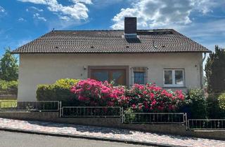 Einfamilienhaus kaufen in 35119 Rosenthal, Rosenthal - Familienfreundliches Einfamilienhaus mit Ausbaupotenzial
