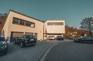 Wohnung kaufen in Zum Jähen Rain 17, 69517 Gorxheimertal, Besonderes Wohnen mit Hausgefühl und großzügigem Garten