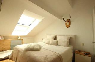 Wohnung kaufen in 74889 Sinsheim, Ein Traum unterm Dach - 3 Zimmer-DG-Wohnung in Passivhaus mit hochwertiger Ausstattung !