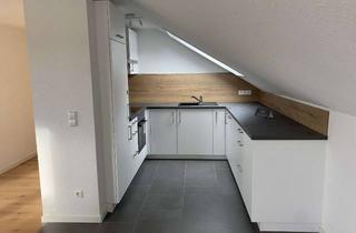 Wohnung mieten in 71549 Auenwald, Sanierte 3,5-Zimmer-DG-Wohnung mit 2 Balkonen und EBK