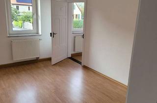 Wohnung mieten in 97318 Biebelried, Viel Platz für Ihren Alltag: 5,5-Zimmer-Wohnung in Kaltensondheim