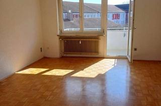 Wohnung mieten in 92637 Lerchenfeld, 3-Zimmer-Wohnung mit Balkon & Garage in Weiden | 68 m² | WIRD RENOVIERT