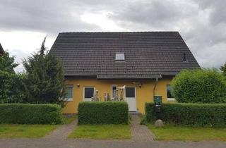 Haus kaufen in Fahrenholzer Weg 14, 18198 Stäbelow, Haus mit Einliegerwohnung und gepflegtem Garten in Stäbelow *PROVISIONSFREI*