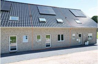 Haus mieten in 26810 Westoverledingen, ***Exklusive Neubau-Wohnung - 4 ZKB - Reihenmittelhaus in Flachsmeer*** Carport, Garten, Einbauküche