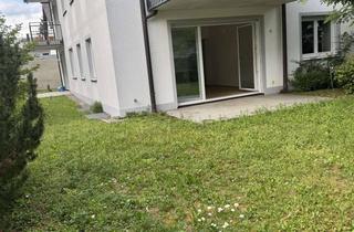 Wohnung kaufen in 85764 Oberschleißheim, Bestlage nähe Schloss - ruh. exkl. 4 Zi. EG Komf.Whg. mit 2 Bädern barrierefrei mit schönen Südwestg