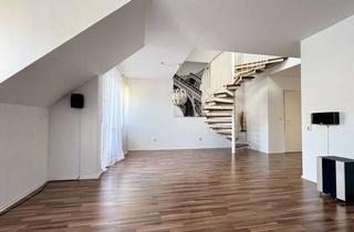 Wohnung kaufen in 70734 Fellbach, Helle komfortable 3 Zi-Maisonette Wohnung mit Balkon in Fellbach-Süd