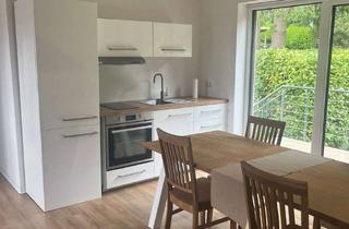Wohnung mieten in Chamissostraße, 63768 Hösbach, Perfekt für Singles: Dachgeschoss-Wohnung 1,5 Zimmer, voll möbliert, mit Terrasse & Gartenanteil