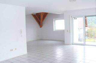 Wohnung mieten in Auf Der Heide 31, 66851 Queidersbach, Großzügige Maisonettewohnung mit Balkon, Garage und Stellplatz