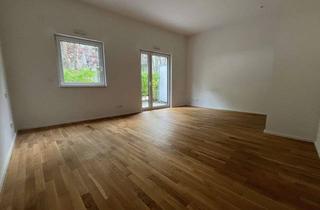 Wohnung mieten in Ostbahnhofstraße 13, 60314 Ostend, Gehobene 1-Zimmer-EG Wohnung inkl. Terrasse im Ostend