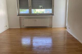 Wohnung mieten in Sudetenring 50, 61476 Kronberg, Hochwertig renovierte 3-Zimmer-Wohnung | Neue Einbauküche | Balkon | Garage | Kronberg-Oberhöchstadt