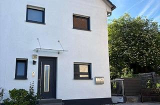 Haus mieten in Hans-Zöller-Straße 55a, 55130 Laubenheim, Moderne Doppelhaushälfte mit Garten und zwei Terrassen in Mainz-Laubenheim