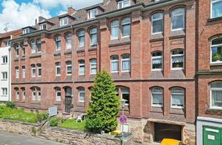 Wohnung kaufen in 34121 Kassel, Kassel - Sehr großzügige 4-Zimmer-Wohnung in charmantem Altbau unterhalb des Weinbergs