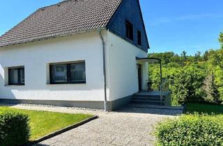 Einfamilienhaus kaufen in 52372 Kreuzau, Kreuzau - * Schönes Freistehendes Einfamilienhaus * 2 Garagen* traumhaftes Grundstück