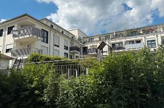 Wohnung kaufen in 85614 Kirchseeon, Kirchseeon - Dachgeschosswohnung mit 2 Zimmern in Kirchseeon zu verkaufen