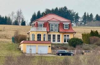 Haus kaufen in 98634 Wasungen, Wasungen - EinZweifamilienhaus in 98634 Frankenheim mit Garagen