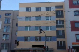 Mehrfamilienhaus kaufen in 90482 Nürnberg, Nürnberg - Mehrfamilienhaus mit 8 Wohnungen+1 Gewerbe nach WEG geteilt, 4 Garagen, 7 Stellplätze
