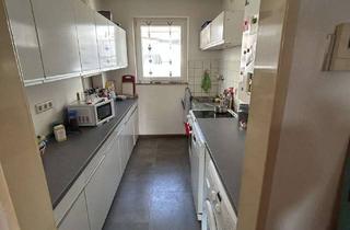 Wohnung kaufen in 73430 Aalen, Kapitalanleger aufgepasst: Vermietete ETW mit Balkon und Garage in Aalen