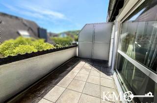 Wohnung kaufen in 65719 Hofheim am Taunus, Dachgeschosswohnung in Hofheim mit Dachterrasse, ausgebautem Spitzboden und Klimaanlage