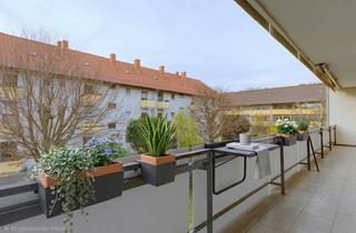 Wohnung kaufen in 69121 Handschuhsheim, Top Wohnung mit raumhohen Fenstern, 3 Balkonen und Garage in begehrter Lage von HD-Handschuhsheim