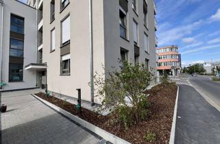 Wohnung kaufen in Eglosheimer Straße 100, 71679 Asperg, lichtdurchflutete wunderschöne 2,5 Zi Neubau-Wohnung mit Wintergarten, Einbauküche und TG-Stellplatz