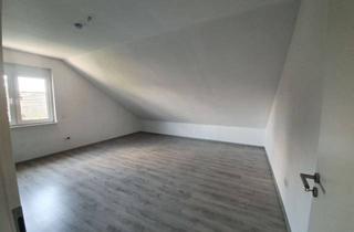 Wohnung mieten in Alzeyer Str. 30, 55457 Gensingen, DG-Wohnung mit drei Zimmern und Balkon in Gensingen
