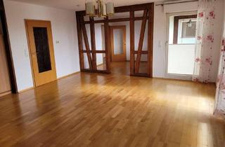 Wohnung mieten in 79725 Laufenburg, großzügige 4,5-Zimmer-Wohnung mit Terrasse und Gemeinschaftsgarten inkl. Außenpool in Grunholz