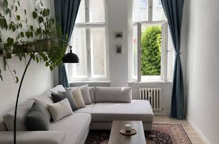 Wohnung mieten in Fürbringerstraße 27, 10961 Kreuzberg, Bright 2-Room Altbau Apartment in Prime Bergmannkiez Location