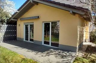 Wohnung mieten in 35396 Gießen, Schöne 2-Raum-EG-Wohnung mit Terrasse und Einbauküche in Gießen-Wieseck