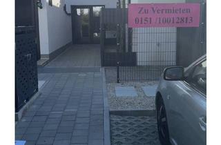 Garagen mieten in An Der Bachleiten 15, 85570 Markt Schwaben, Außenstellplatz Parkplatz in Bahnhofsnähe