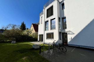 Haus kaufen in Waldowstrasse, 13156 Niederschönhausen, 4 Rooms Family Maisonette for Sale in Berlin-Pankow Private Garden, 3 Bedrooms 3 Bathrooms