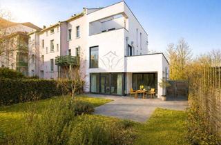 Haus kaufen in 04315 Leipzig, Hochwertiges Architektenhaus mit Kamin & puristischer Designlinie in urbaner Lage Leipzig Ost