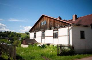 Haus kaufen in 08118 Hartenstein, Fachwerkhaus mit viel Potenzial in Zschocken – ideal für Paare und Familien