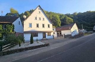 Haus kaufen in Soonwaldstraße, 55595 Winterburg, Renditestarkes Zweifamilienhaus mit Scheune und enormem Potenzial in Winterburg