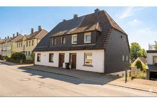 Doppelhaushälfte kaufen in 58509 Lüdenscheid, Ein Zuhause zum Ankommen: Doppelhaushälfte mit großem Garten in Lüdenscheid