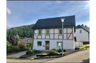 Haus mieten in 57439 Attendorn, Modernisiertes Einfamilienhaus mit Wintergarten, Terrasse und Garage zu vermieten