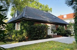 Haus mieten in Reinbeker Weg 50a, 21465 Wentorf, Modernisiertes Familienhaus im grünen Wentorf nahe Sachsenwald