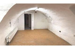 Immobilie mieten in 61449 Steinbach, Historischer Gewölbekeller als exklusive Gewerbefläche in Steinbach (Taunus)