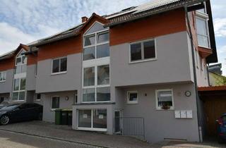 Wohnung kaufen in 71292 Friolzheim, Provisionsfrei: 5,5-Zimmer-Wohnung in Friolzheim mit Wärmepumpe und PV-Anlage