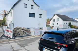 Wohnung mieten in Kurzestraße, 72827 Wannweil, Helle und sehr schöne Maisonettenwohnung mit Balkon, EBK und Stpl. i. Fr. in der Ortsmitte
