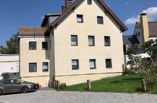 Wohnung mieten in Hammermühlweg 12, 95111 Rehau, Gepflegte 2-Zimmer-Erdgeschosswohnung mit EBK in Rehau zu vermieten