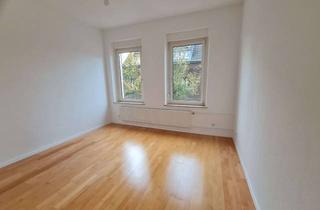 Wohnung mieten in Rheinstraße 11, 40668 Meerbusch, Renovierte 3-Raum-Altbauwohnung