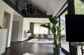 Lofts mieten in Philippinenstraße 14a, 66119 Saarbrücken, Wunderschöne Loft-Wohnung mit Sauna, Balkon & Blick über Saarbrücken – Reppersberg