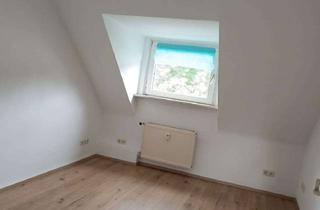 Wohnung mieten in Unterer Kalbacher Weg 32, 60437 Bonames, Bis 28.02.2027 befristete Dachgeschoss-Wohnung in FFM-Bonames
