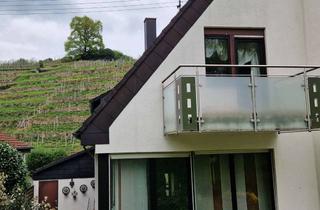Doppelhaushälfte kaufen in 71642 Ludwigsburg, Traumhaft wohnen: Gepflegte Doppelhaushälfte mit unverbaubarem Weinbergblick!