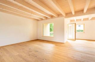 Haus kaufen in Bahnhofstraße 41 a, 82269 Geltendorf, Modern, nachhaltig, attraktiv: Reihenmittelhaus in Holzbauweise